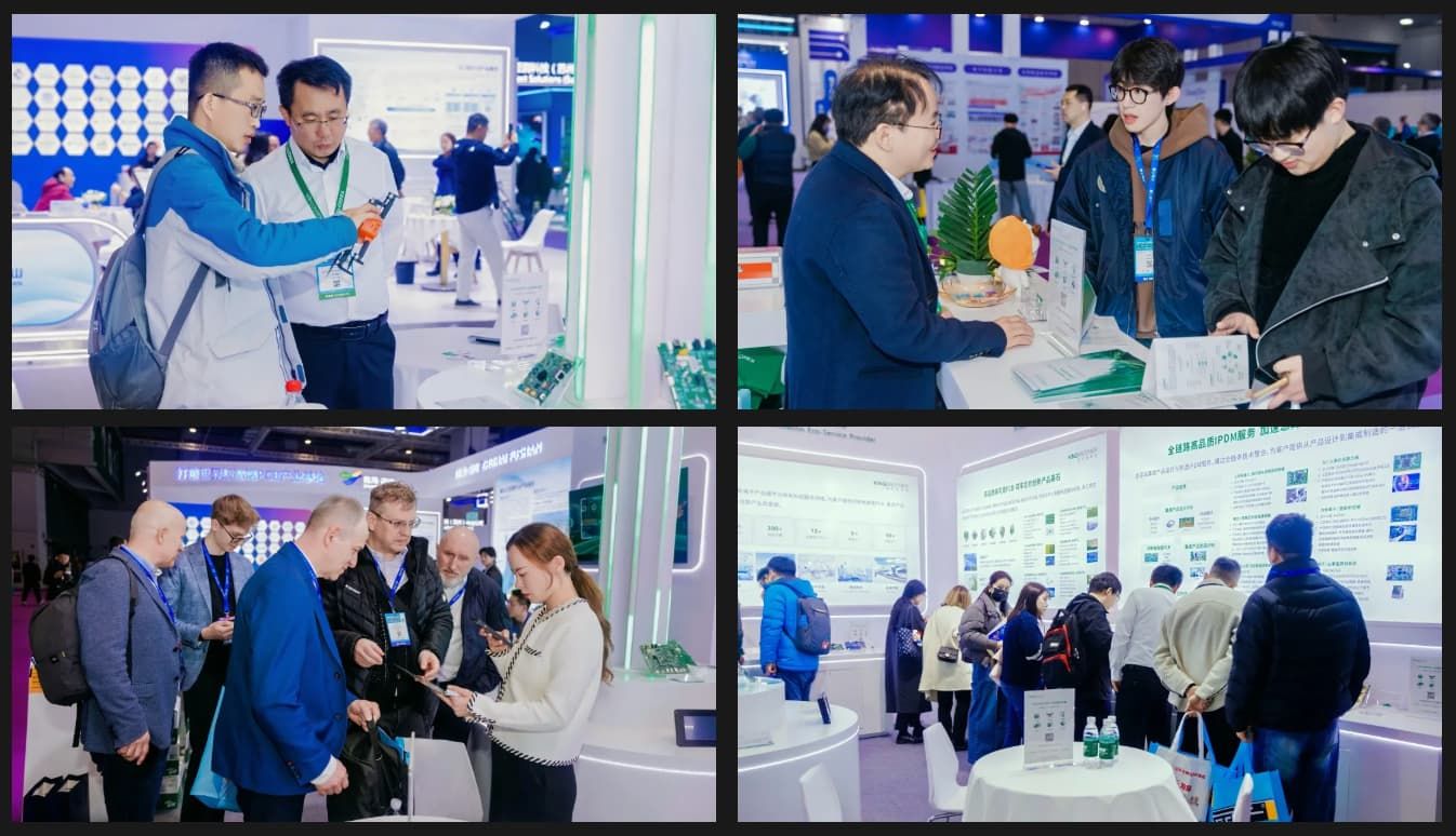 On-site communication and exchange at the booth.jpg