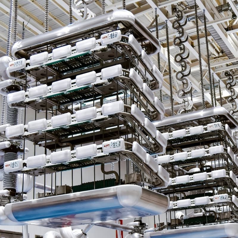Transmission engineering converter valves-valve towers.jpg